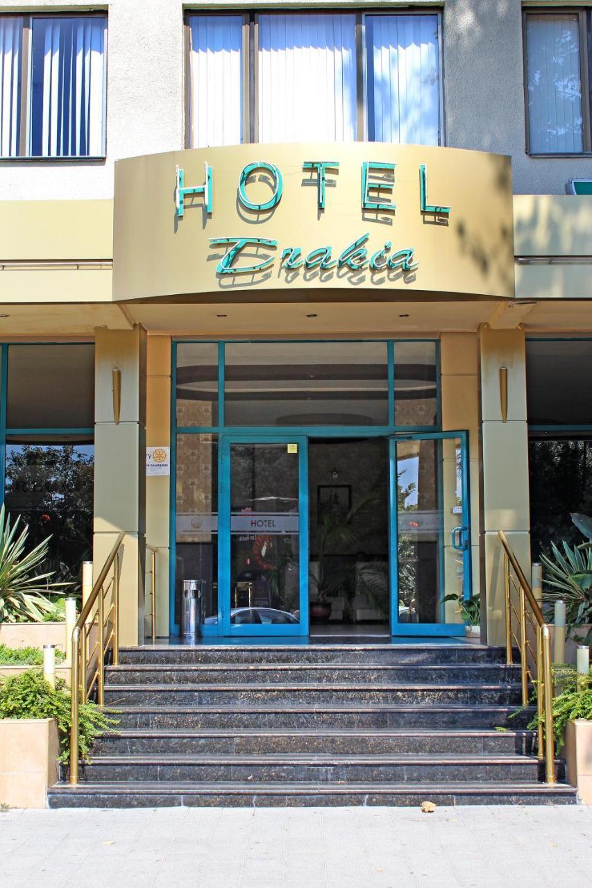 Hotel Trakia Pazardzhik Buitenkant foto